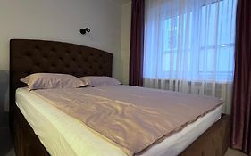 Luxuria Modern Apartments - Self Check-In