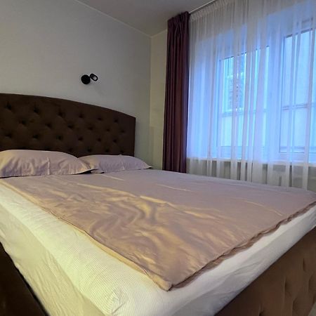 Luxuria Modern Apartments - Self Check-In Szawle Zewnętrze zdjęcie